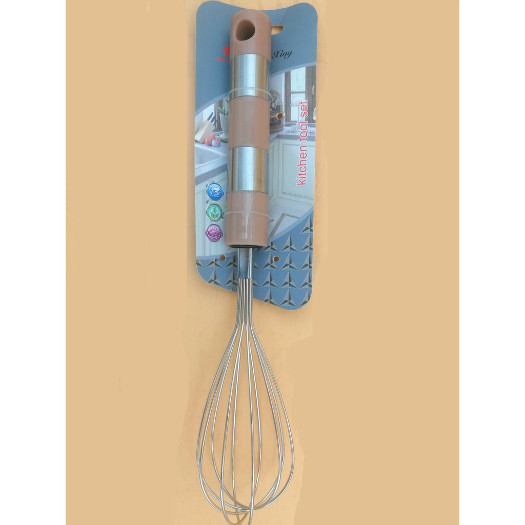 hand held egg beater