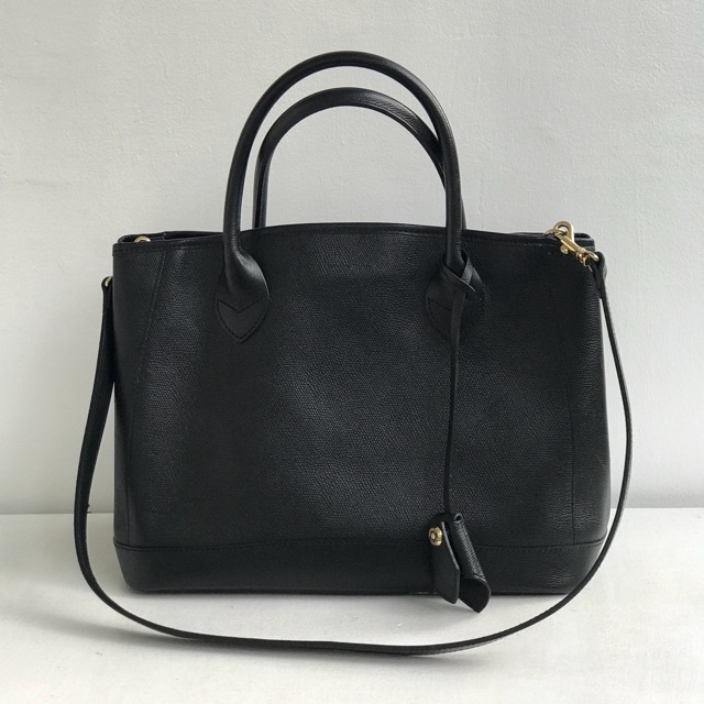 samantha thavasa sling bag