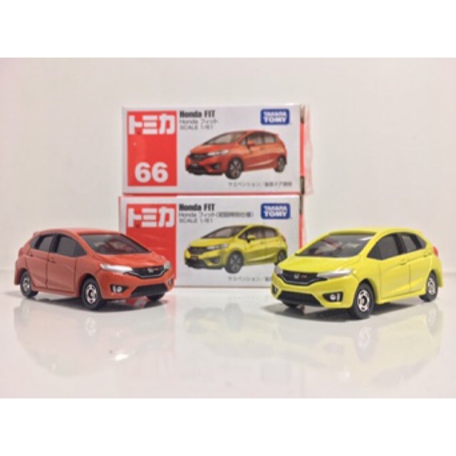 tomica ford fiesta