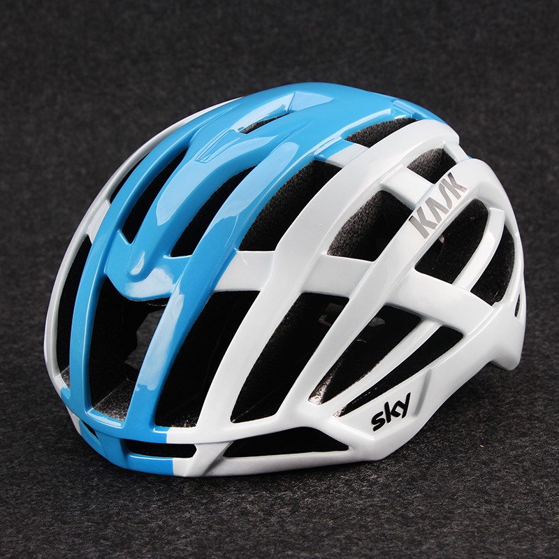 matte black mountain bike helmet