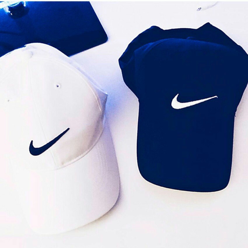 navy blue nike hat