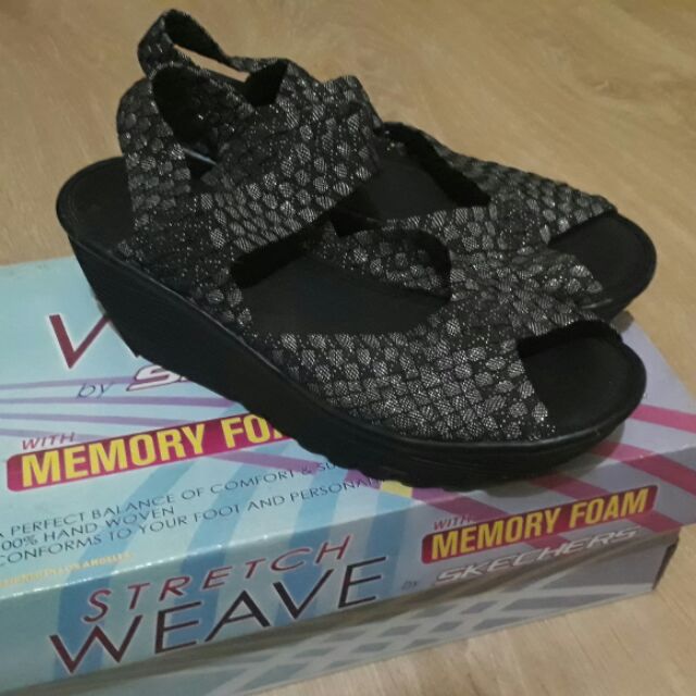 skechers weave sandals