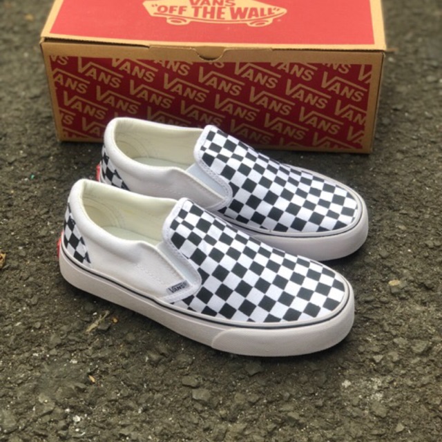 vans shoes pink and white or blue and grey