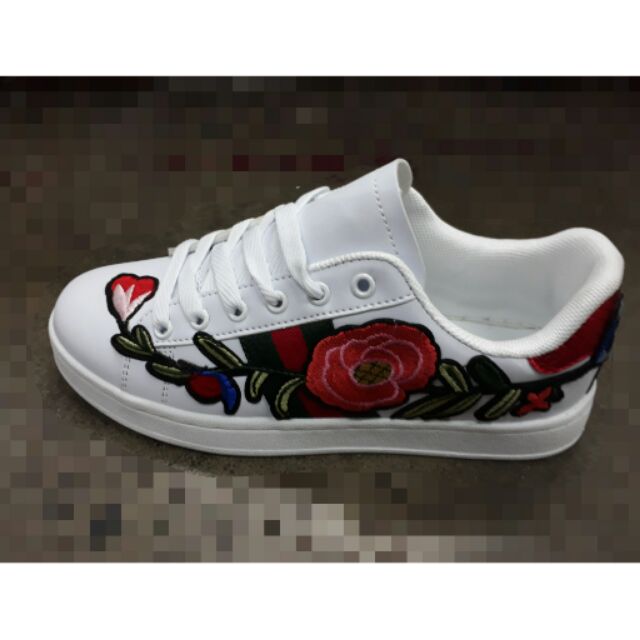 gucci shoes with roses