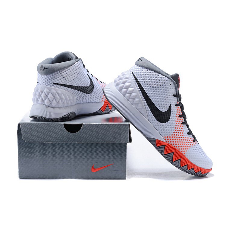 kyrie 1 home