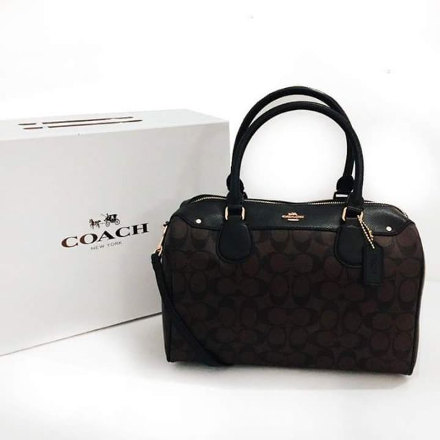 tumi 25 inch luggage