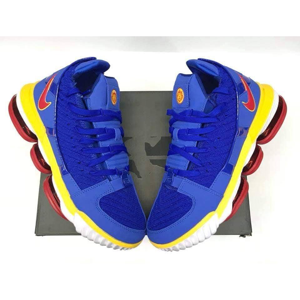 superman lebron 16