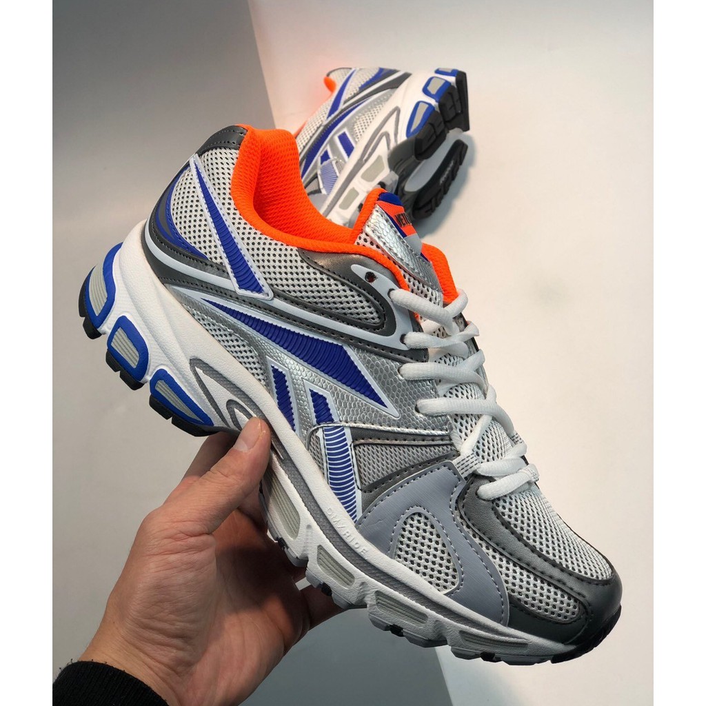 vetements reebok spike runner 400