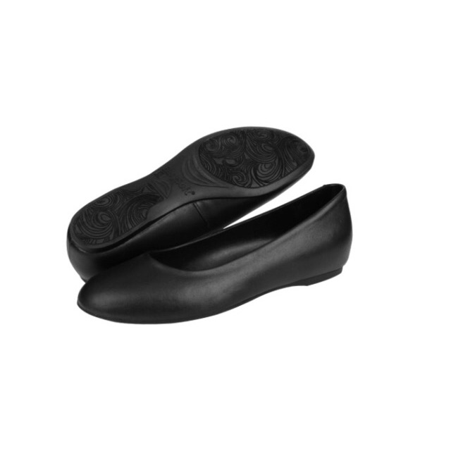 world balance shoes for rainy season