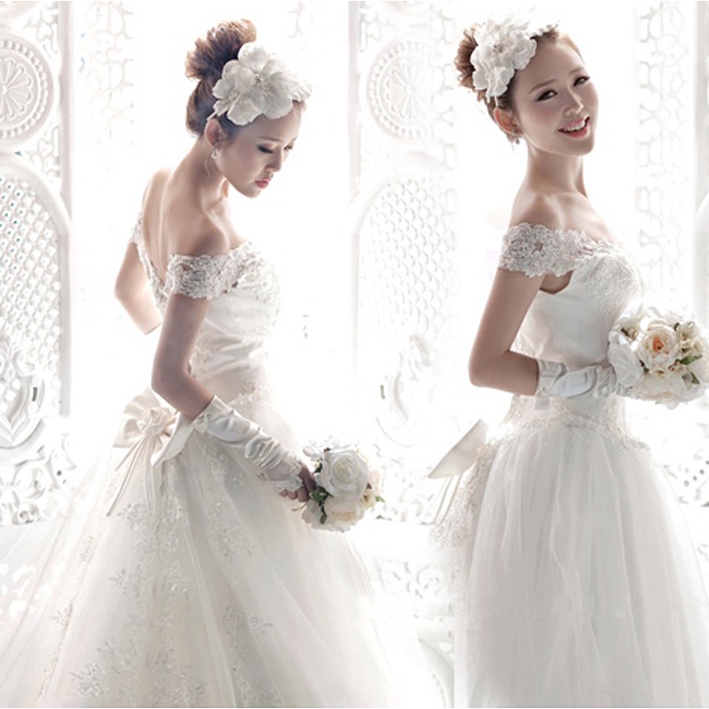 wedding dress for thin girl