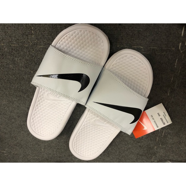 nike white and black zoom