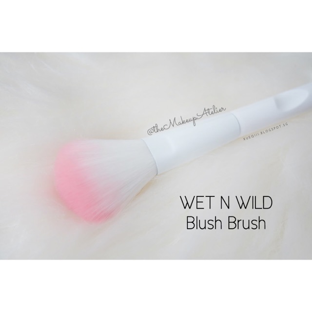 blush brush wet n wild