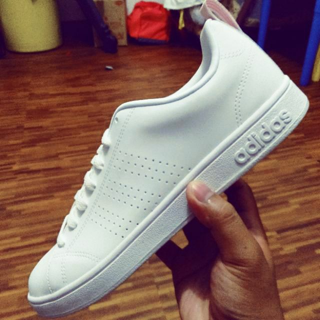 Adidas Advantage CL Shoes | Shopee 