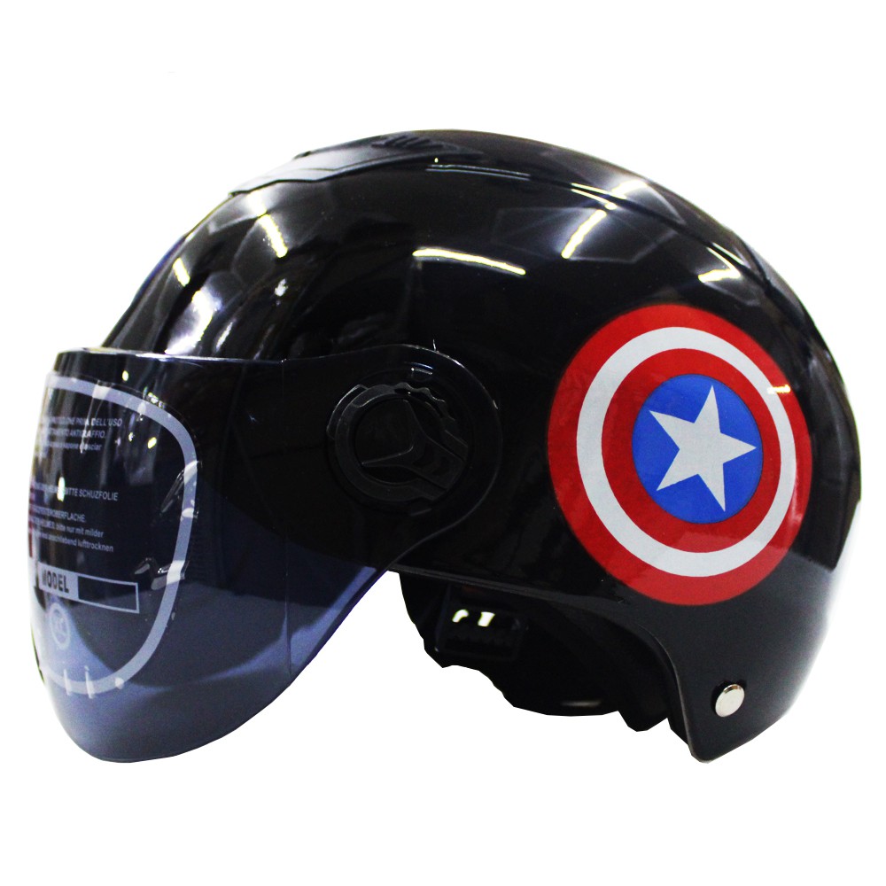 motorcycle helmet on bicycle