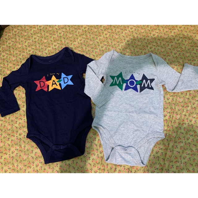 baby gap long sleeve onesies