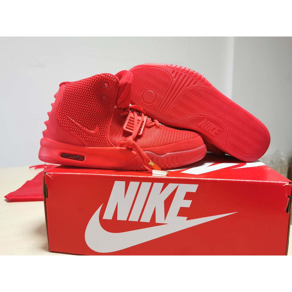 nike x kanye west red october