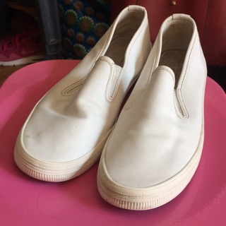 payless nursing shoes