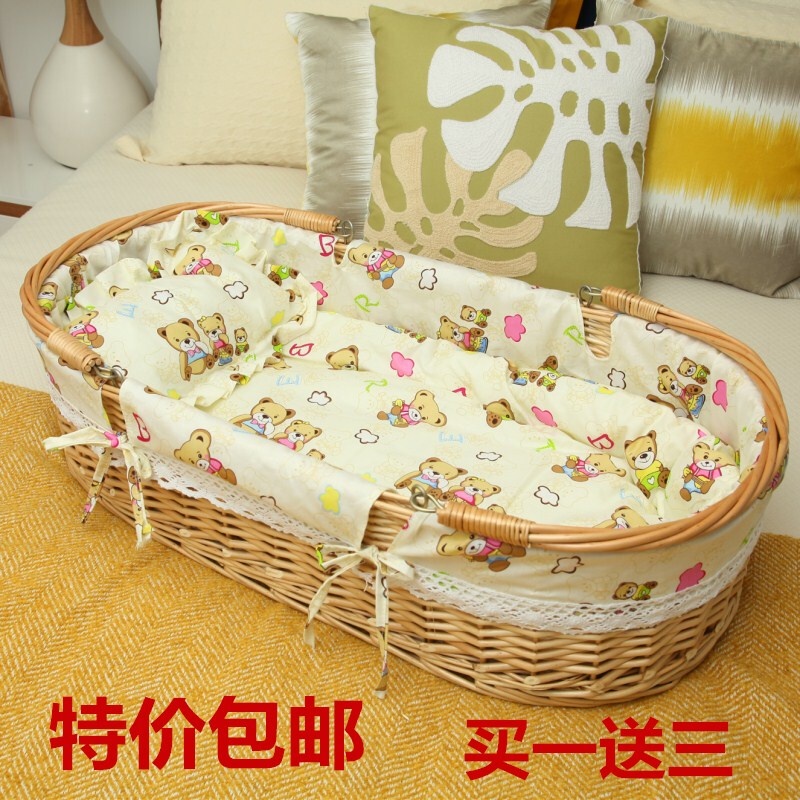 Plush toys Baby Shaker Newborn Infant Carrier Portable Baby Moses