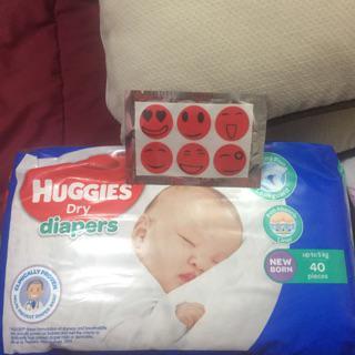 276 huggies size 1