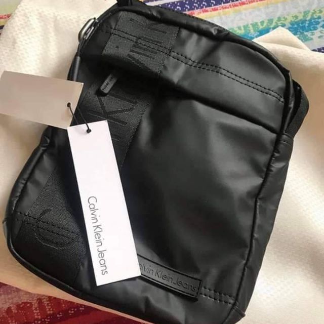 CALVIN KLEIN SLING BAG | Shopee Philippines