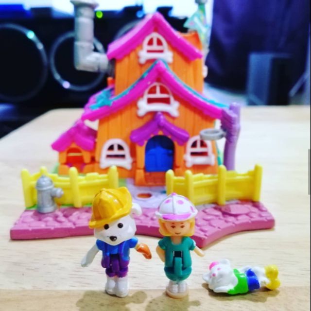 polly pocket dog house