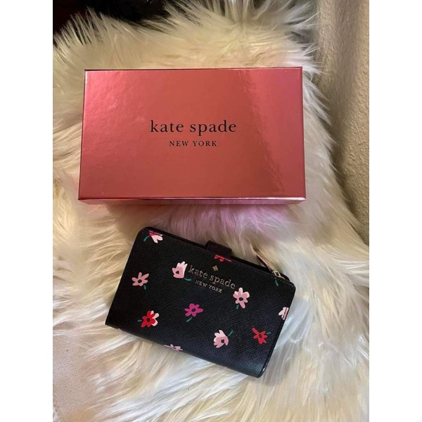 Kate Spade Staci Ditsy Buds Floral Bifold Medium Wallet | Shopee Philippines