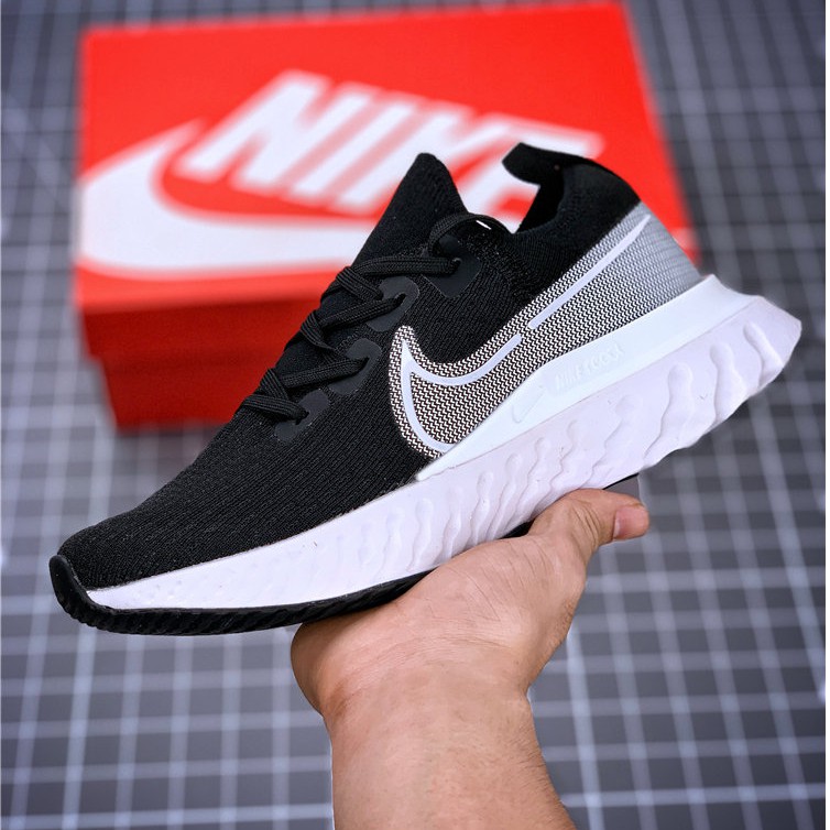 nike legend react 3 mens