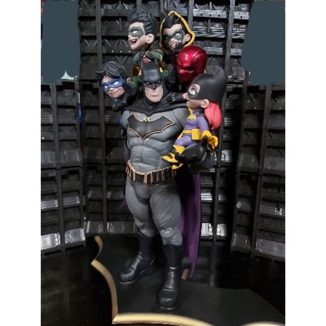 BATMAN FAMILY DIORAMA LEGENDS CREATION | Shopee Philippines