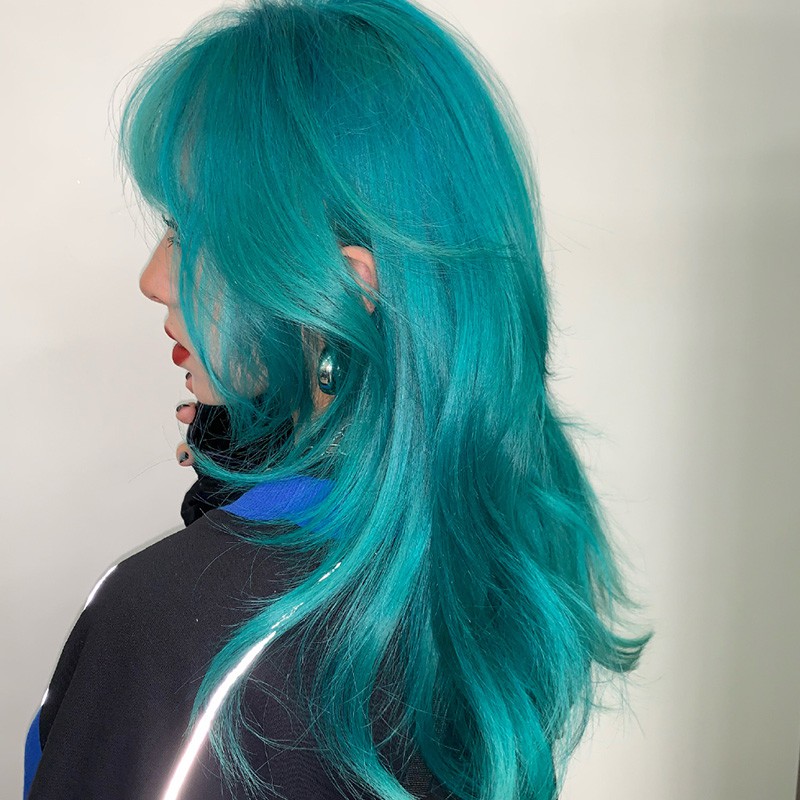 blue green wig