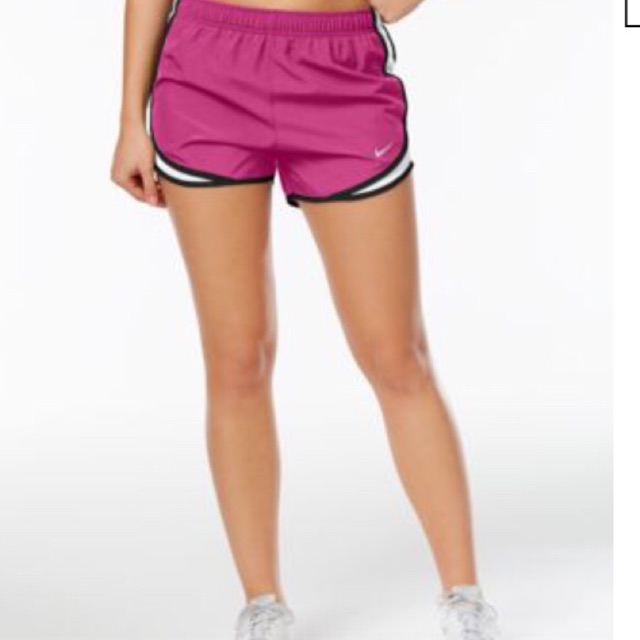 maroon nike tempo shorts