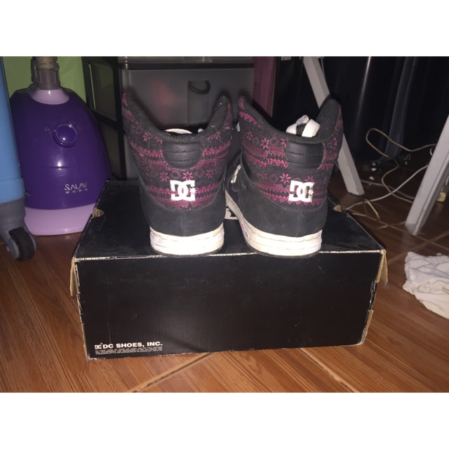 ladies dc shoes