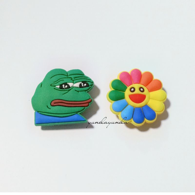 Shoe Charms Clogs Pins Jibbitz Murakami Flower Pepe The Frog Shopee