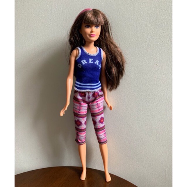 barbie and skipper dolls