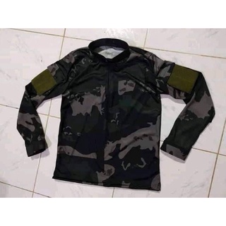 commo green tactical combat shirt and plain black