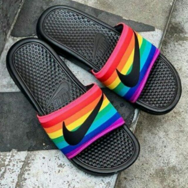 nike benassi pride