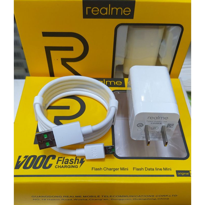 Realme VOOC Flash Charger 20 Watts 5V/4A Micro USB Cable type (Actual