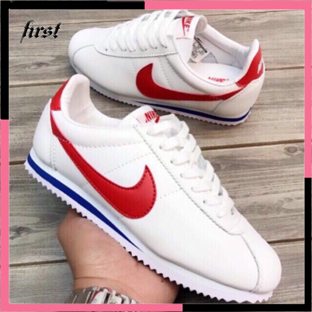 nike cortez running shoe