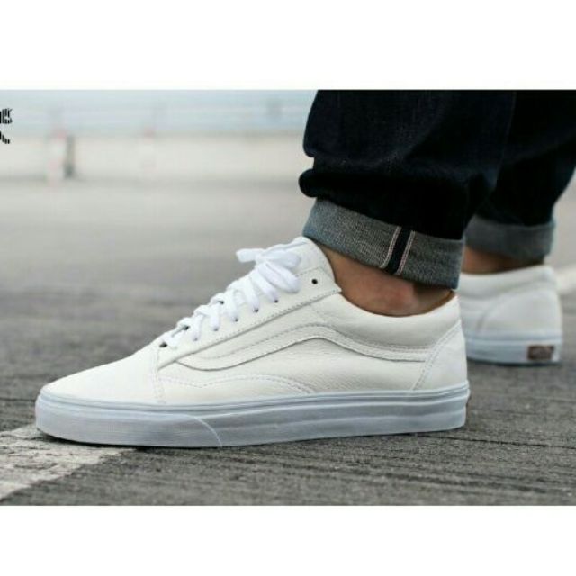 mens old school sneakers