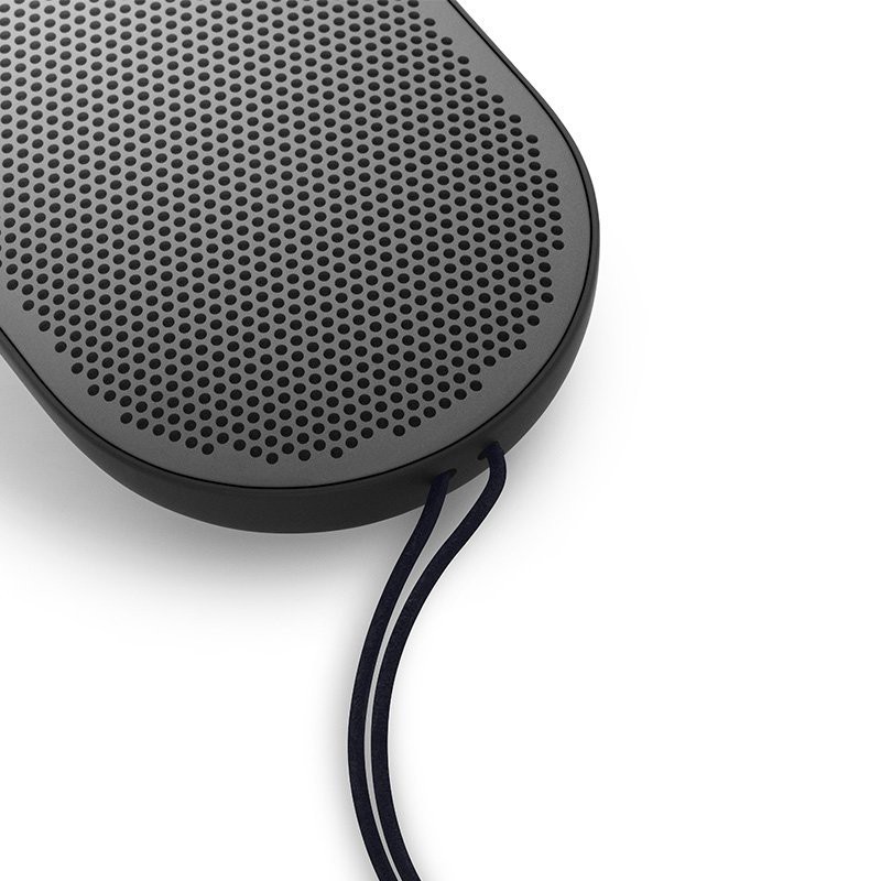 bang & olufsen p2 portable bluetooth speaker