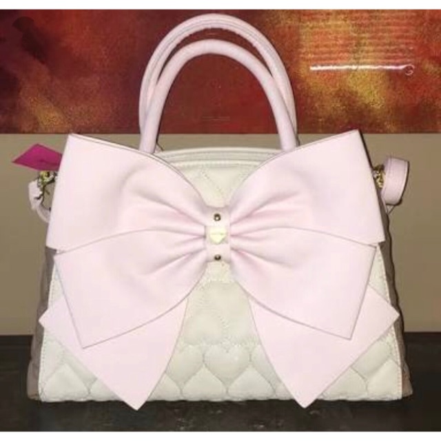 betsey johnson big bow satchel