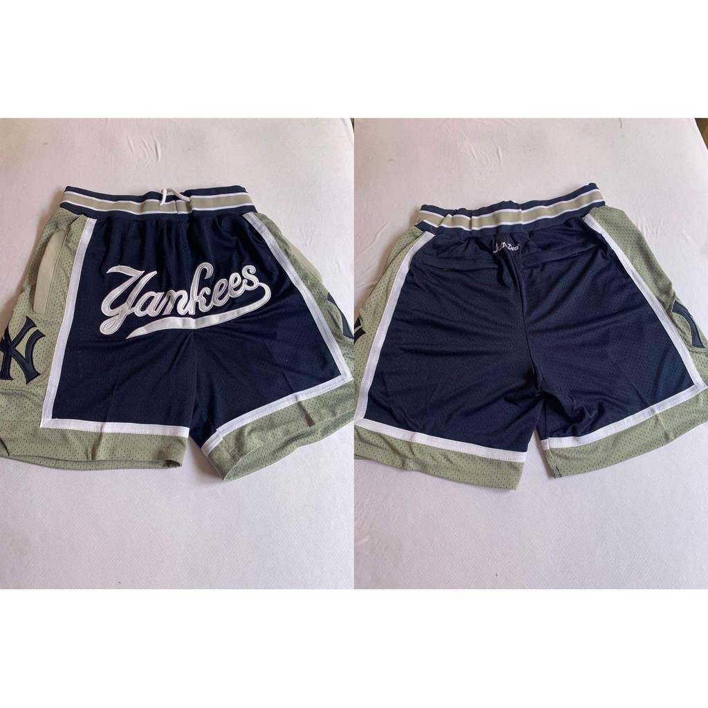 new york yankees shorts