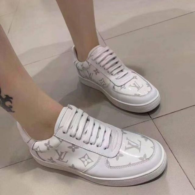 lv white sneakers