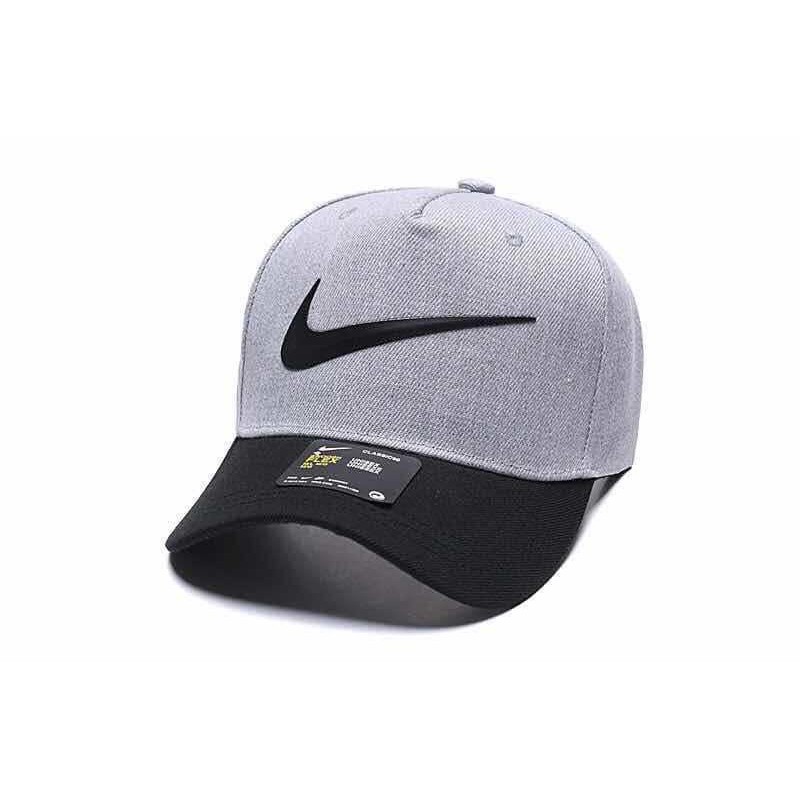 nike snapback cap