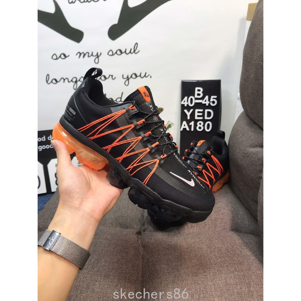 vapormax run utility black orange