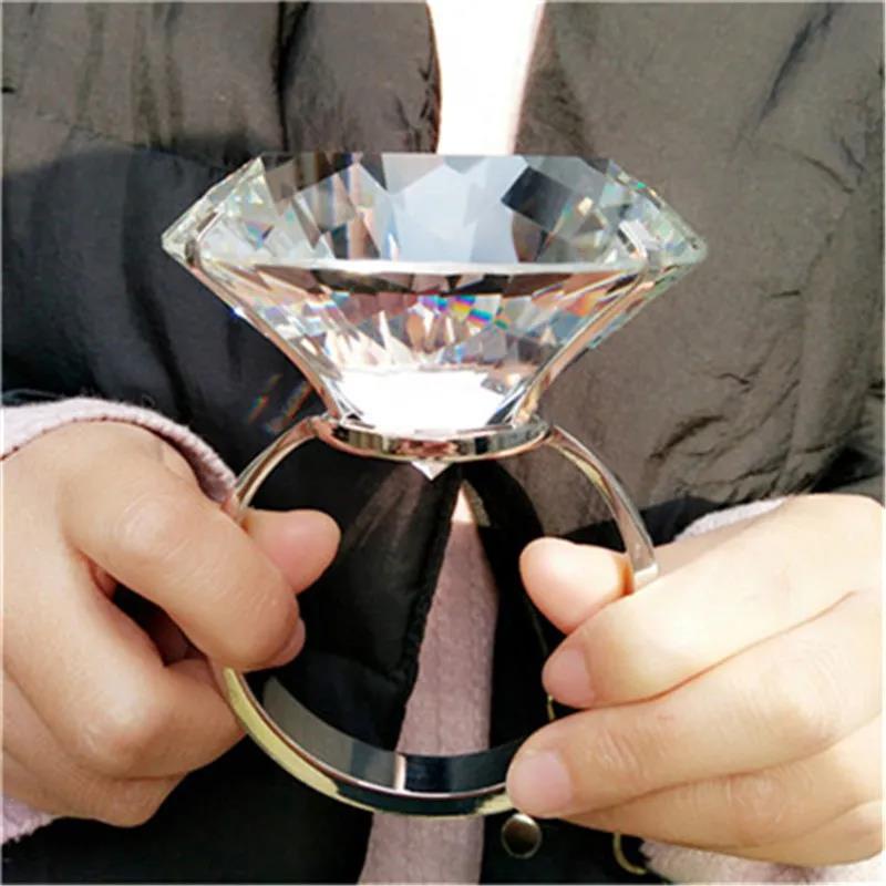 Qi Big Diamond Ring Toy Shining Glass Proposal Birthday Gift for
