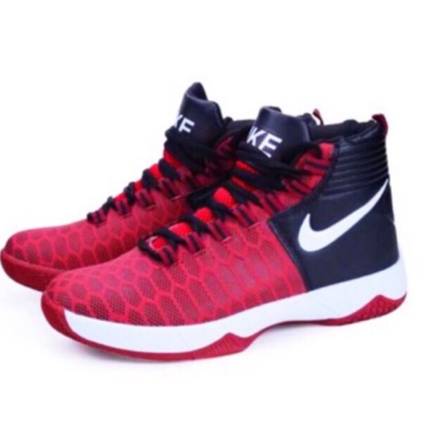 maroon basketball shoes