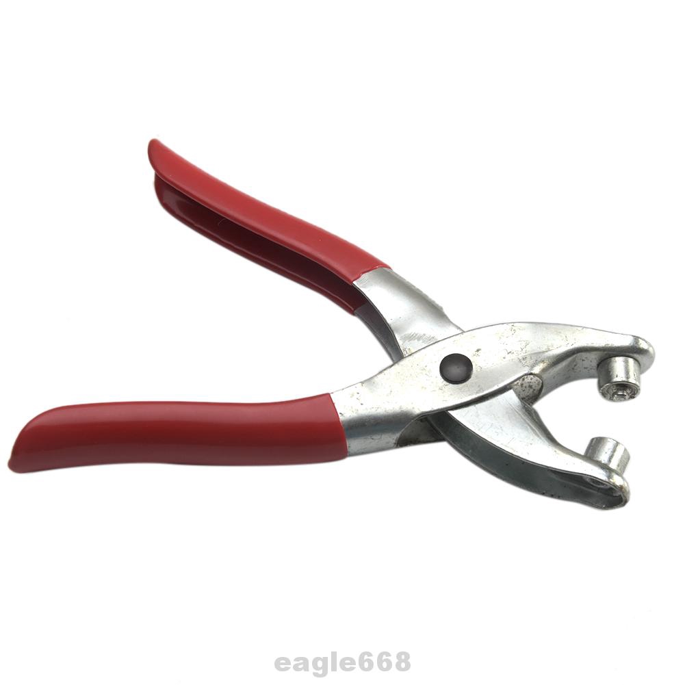 how to use eyelet pliers