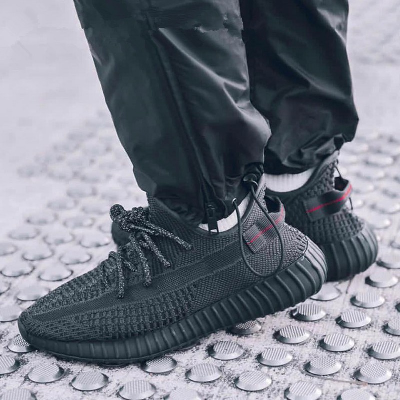 yeezy 350 with joggers