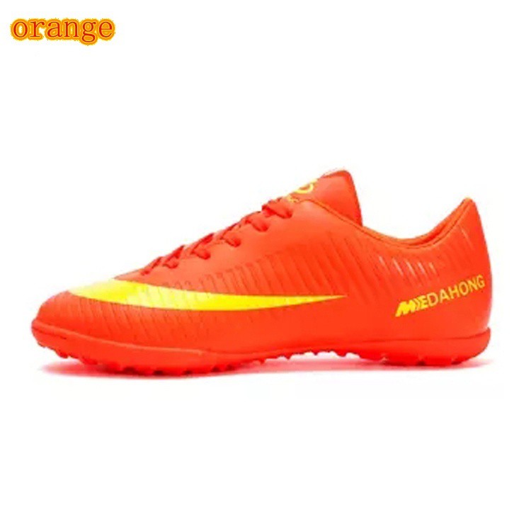 women's futsal shoes