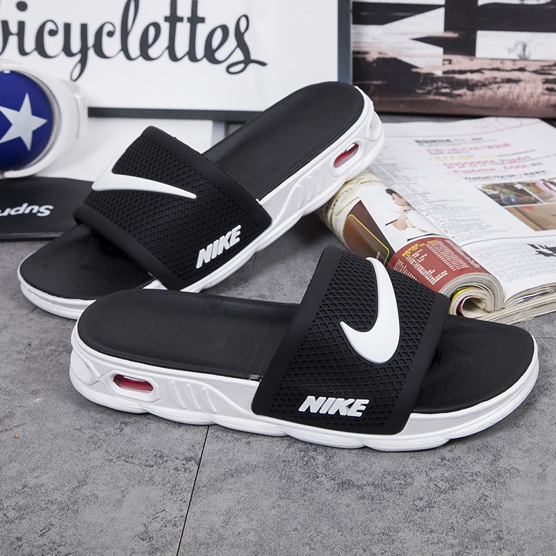 nike flat sandals